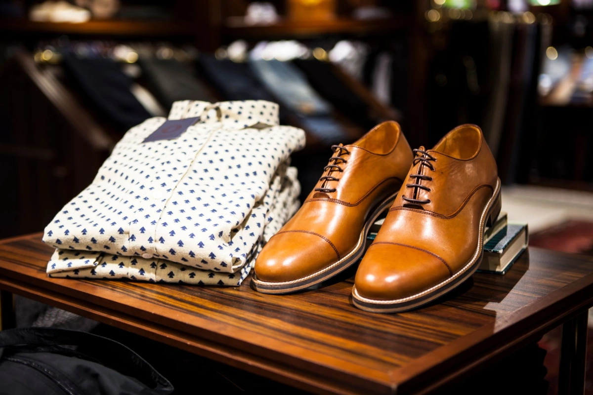 About Level Shoes
